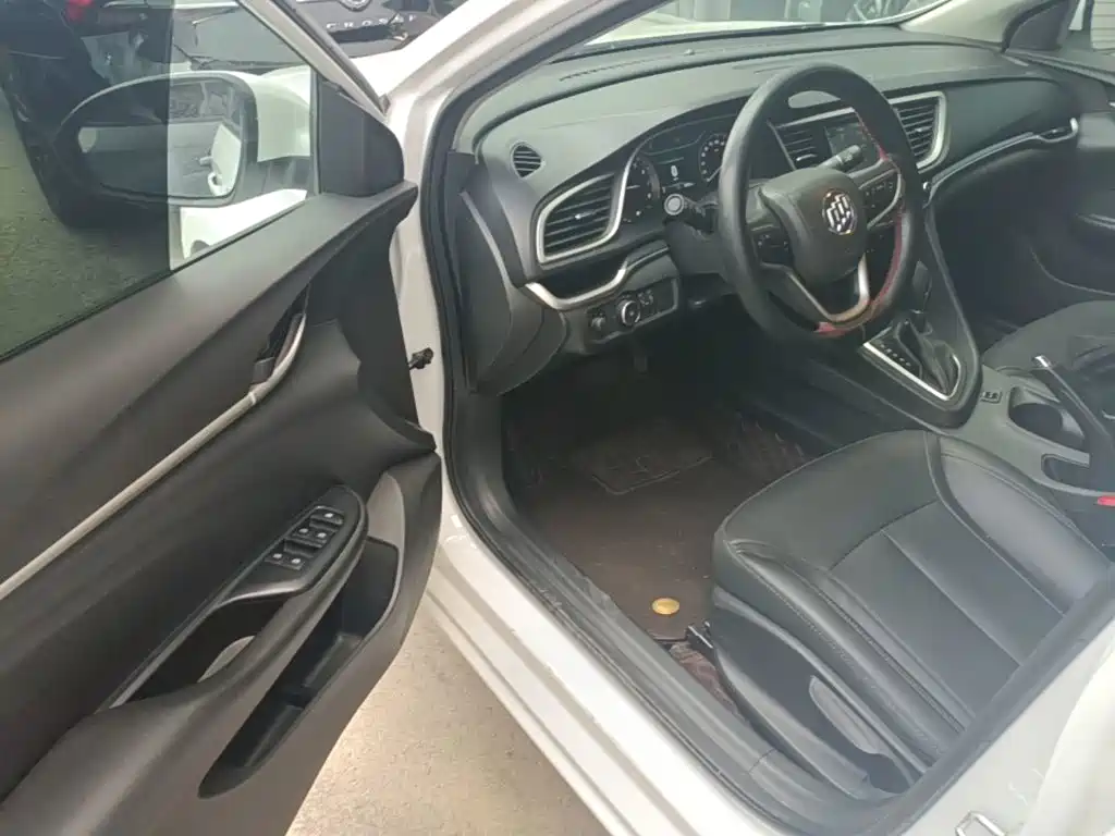 Buick Excelle GT 2022 — фото 16