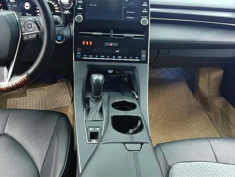 Toyota Avalon 2022 — фото 16