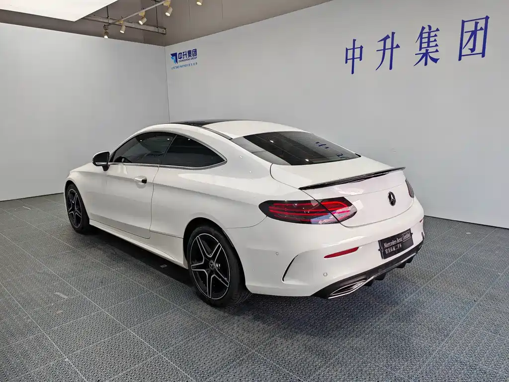 Mercedes-Benz C-Class 2019 — фото 4