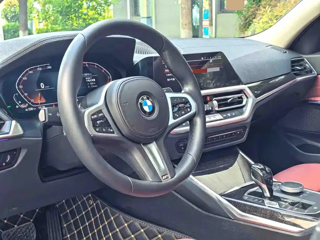 BMW 3 Series 2021 — фото 17