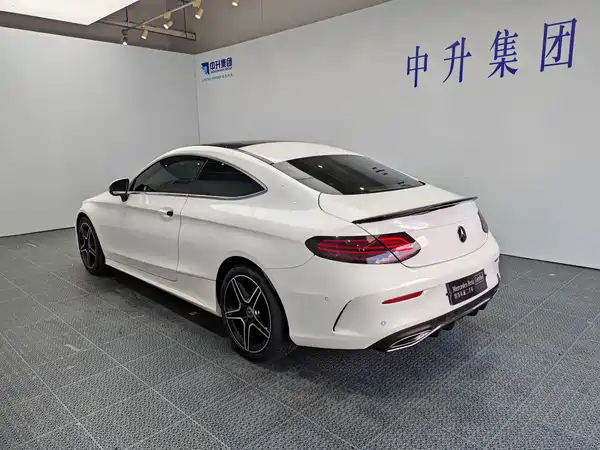 Mercedes-Benz C-Class 2019