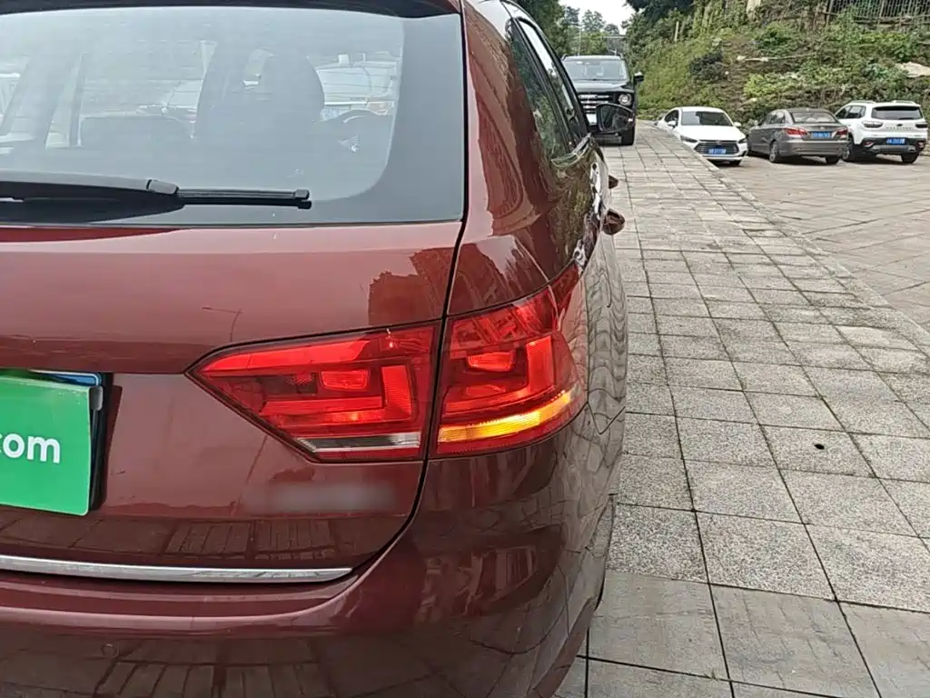 Volkswagen Gran Lavida 2015 — фото 8