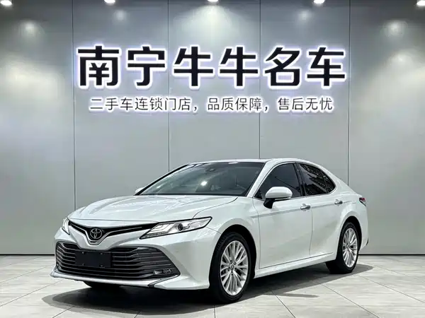 Toyota Camry 2021