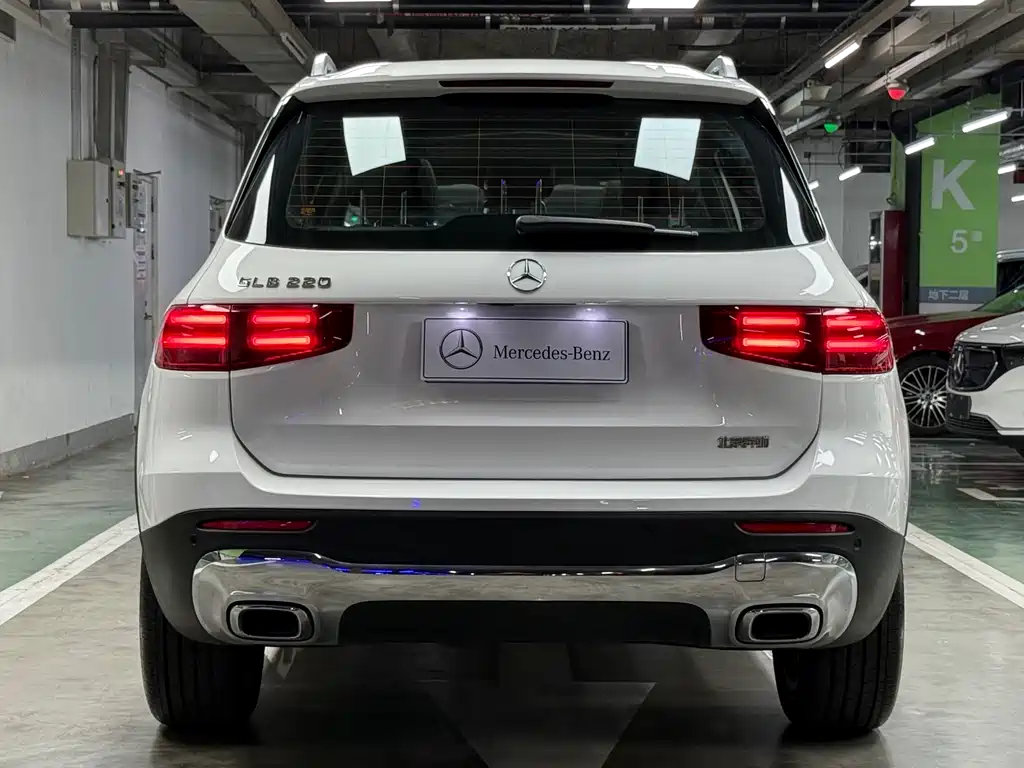 Mercedes-Benz GLB 2024 — фото 24