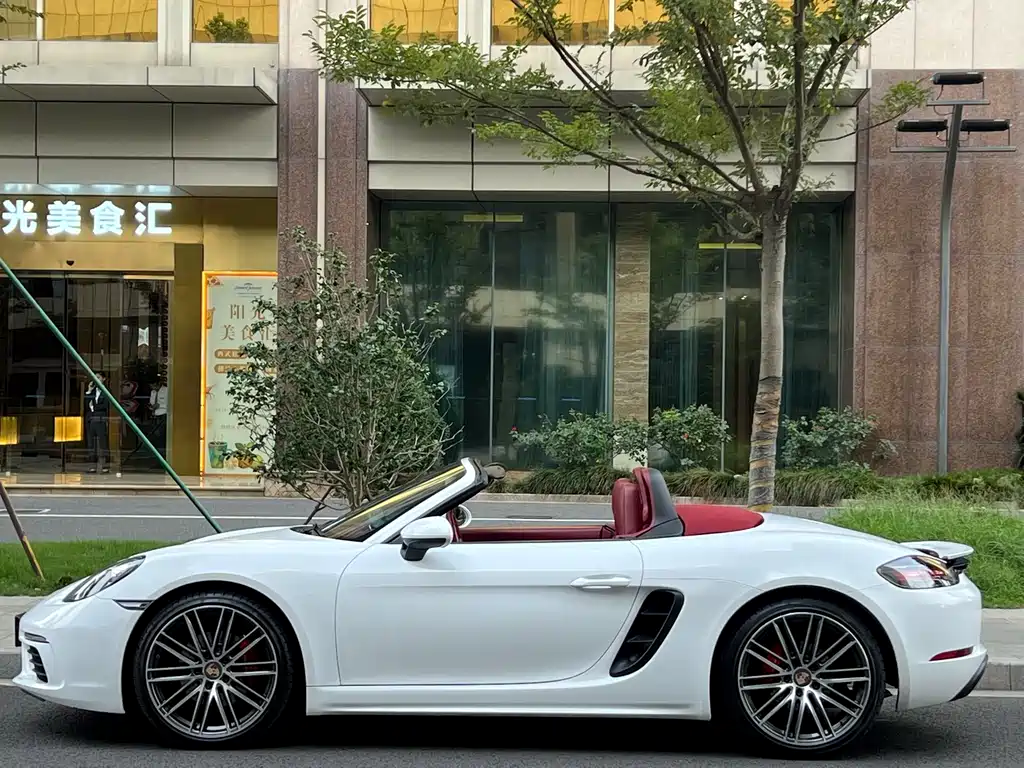 Porsche 718 2020 — фото 13