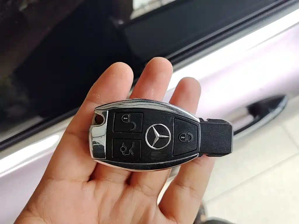 Mercedes-Benz C-Class 2018 — фото 9