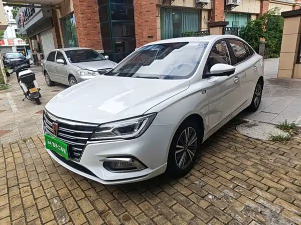 Roewe i5 2018