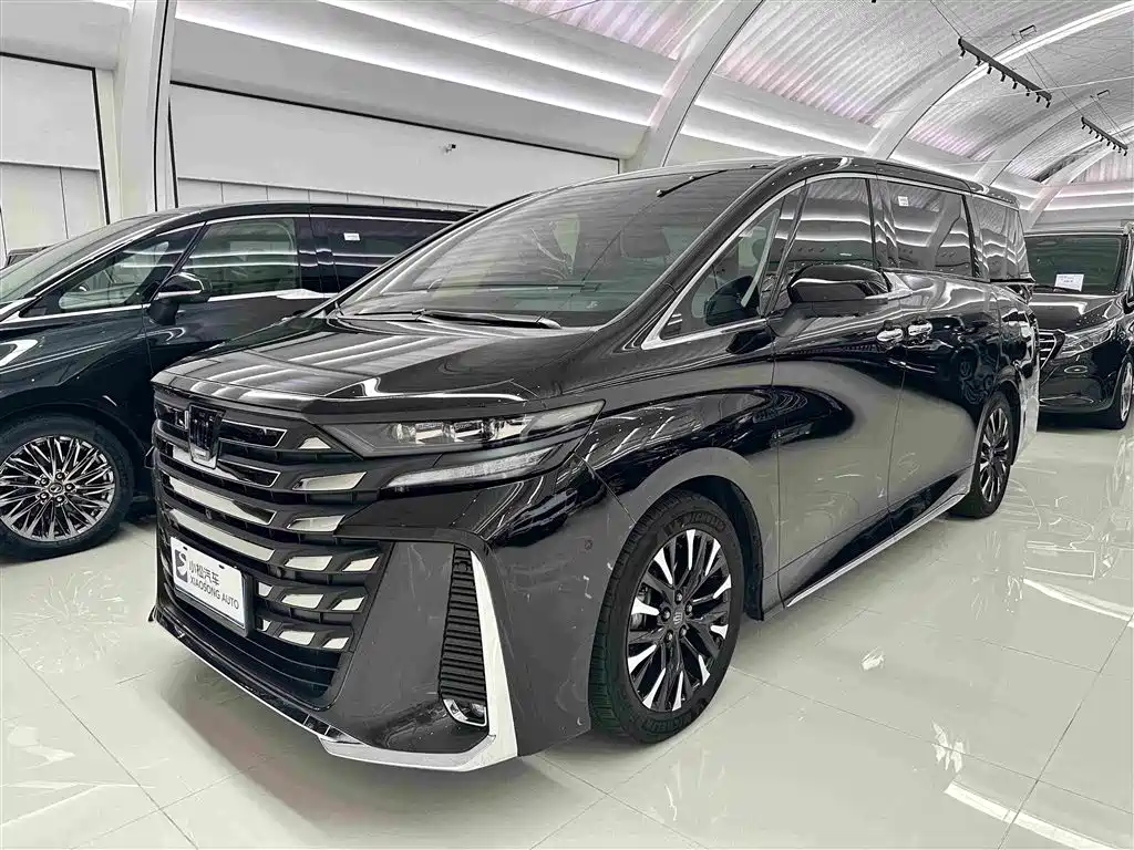 Toyota Vellfire 2023