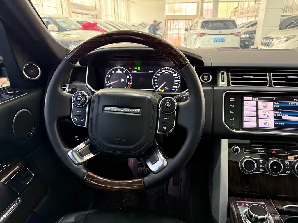 Land Rover Range Rover 2014 — фото 14