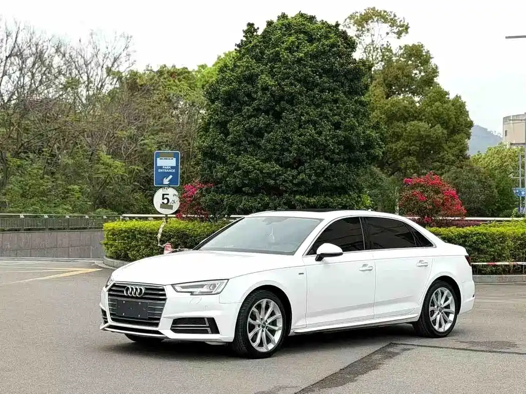Audi A4L 2017 — фото 10