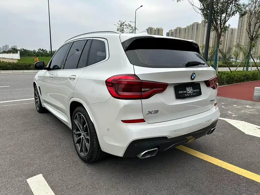 BMW X3 2020 — фото 9