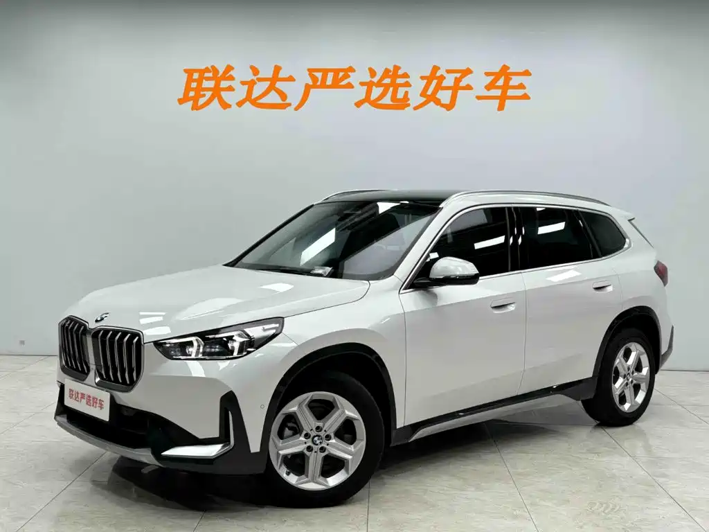 BMW X1 2024 — фото 1