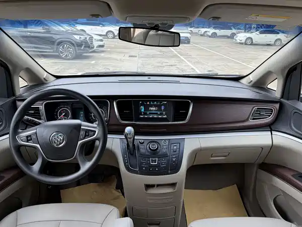 Buick GL8 2020
