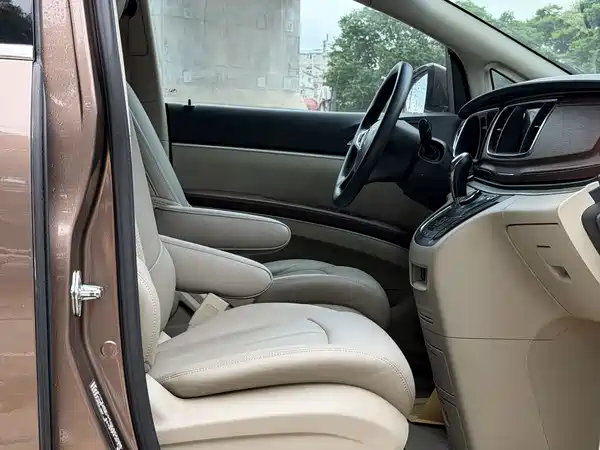 Buick GL8 2020