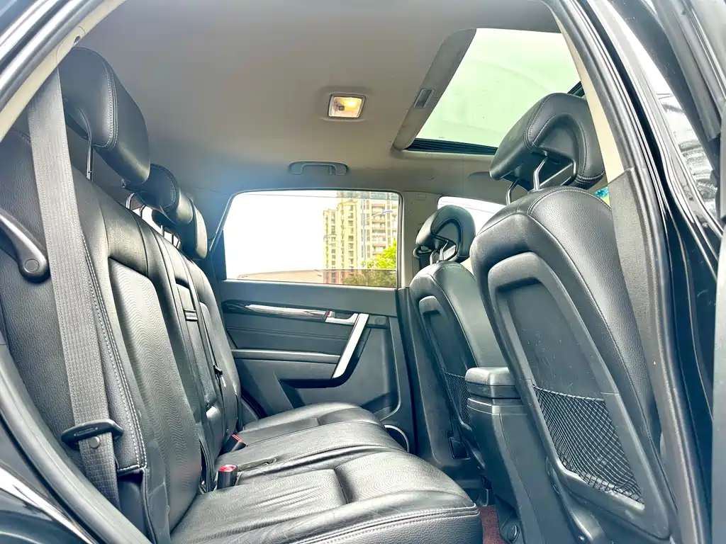 Chevrolet Captiva 2015 — фото 27