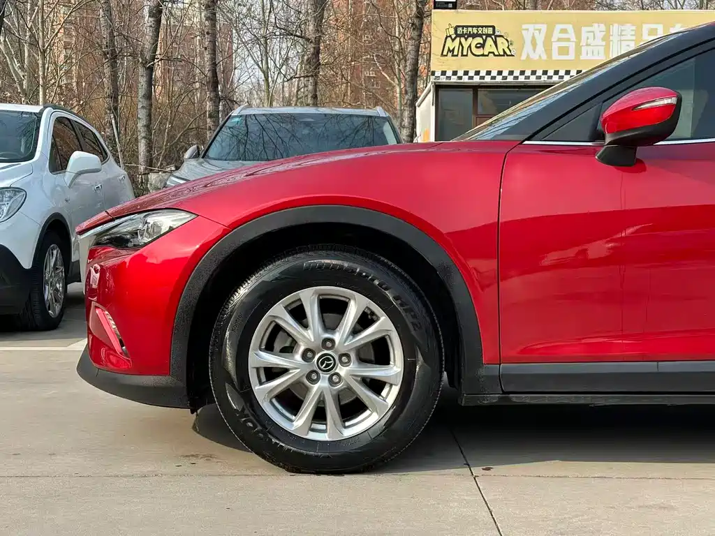 Mazda CX-4 2016 — фото 10