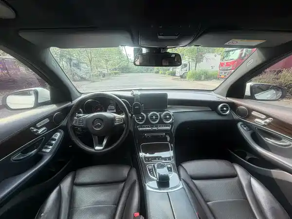 Mercedes-Benz GLC 2018
