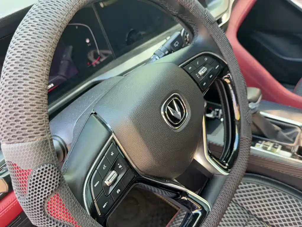Changan CS75PLUS 2020 — фото 16