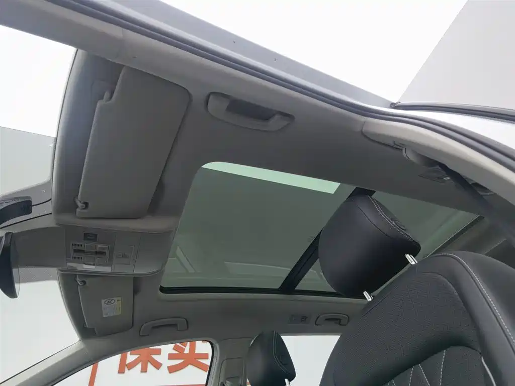 Volkswagen Tiguan L PHEV 2023 — фото 14