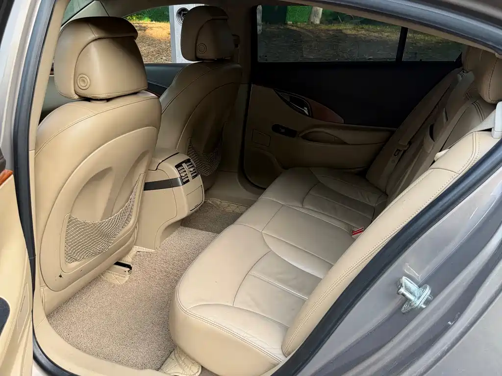 Buick LaCrosse 2012 — фото 11