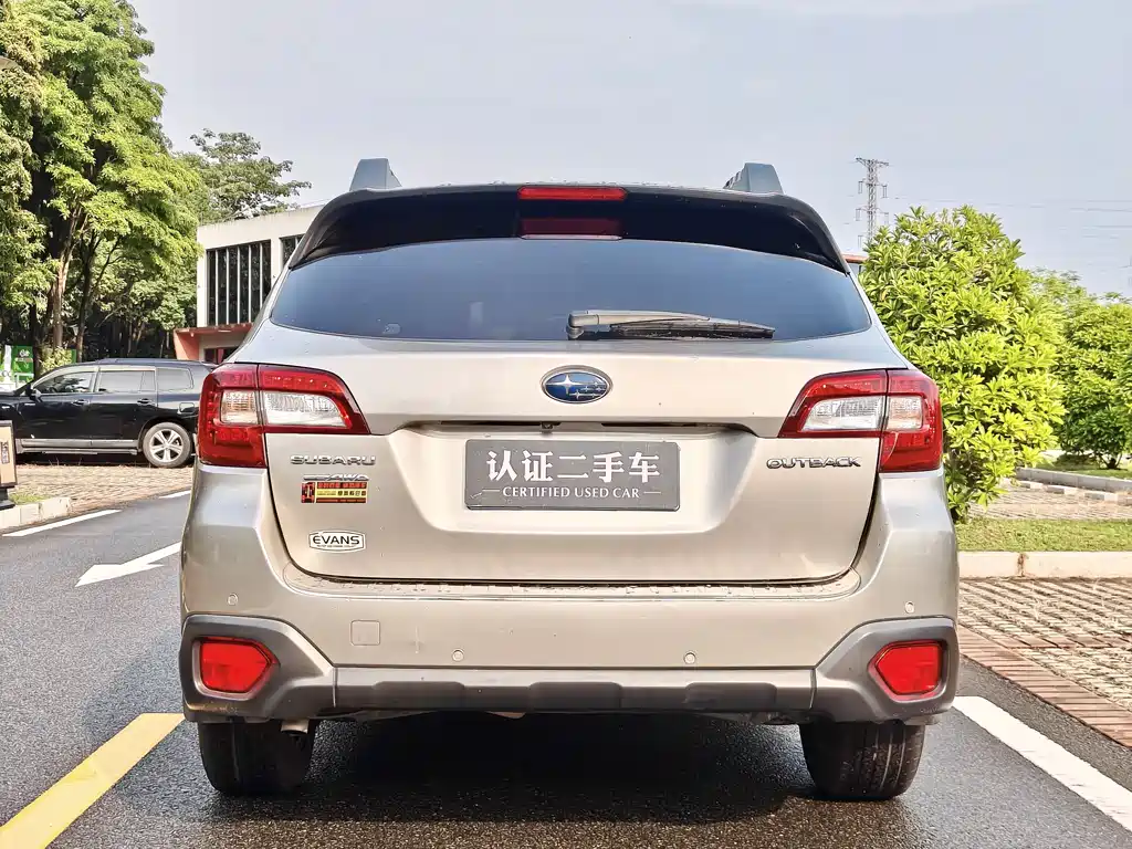 Subaru Outback 2016 — фото 6