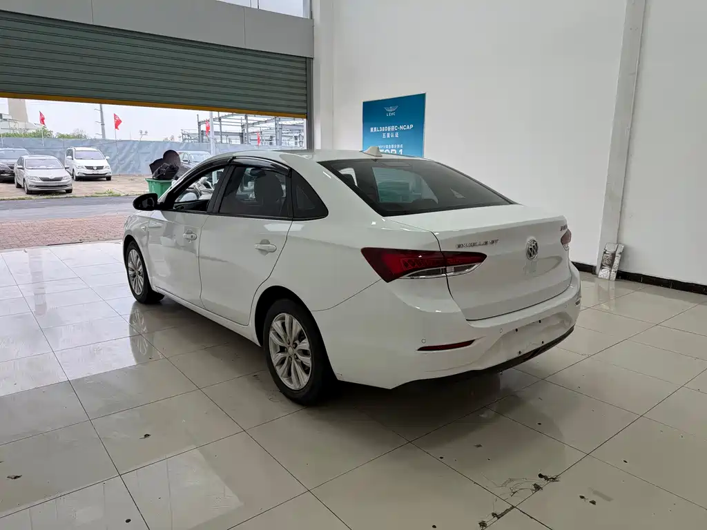 Buick Excelle 2021 — фото 17