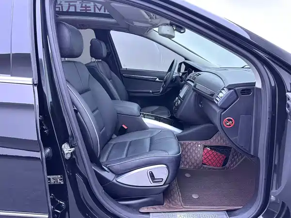 Mercedes-Benz R-Class 2018