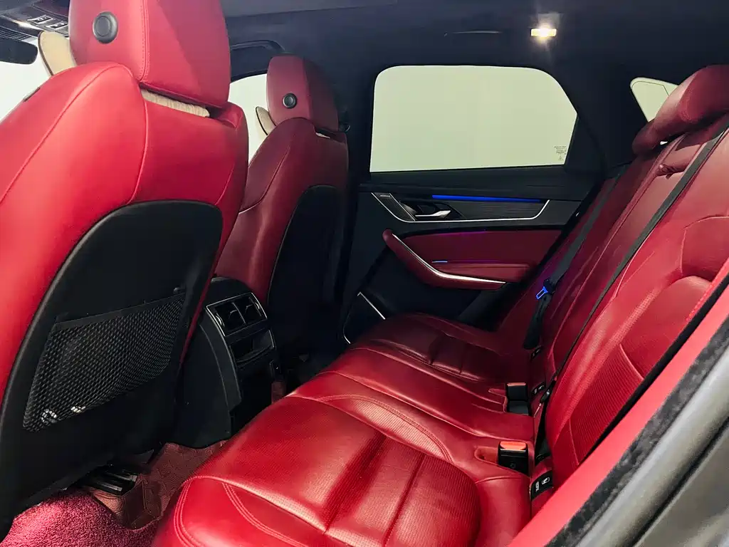 Jaguar F-PACE 2023 — фото 13