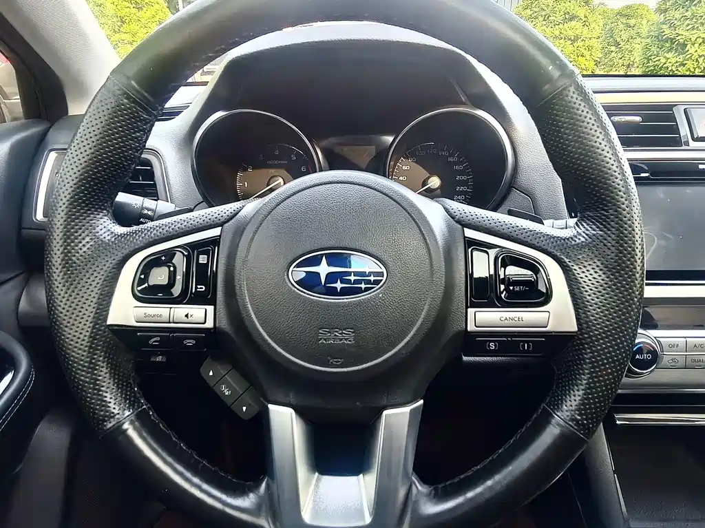 Subaru Outback 2016 — фото 20
