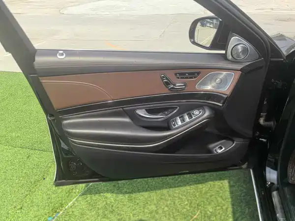 Mercedes-Benz S-Class 2015