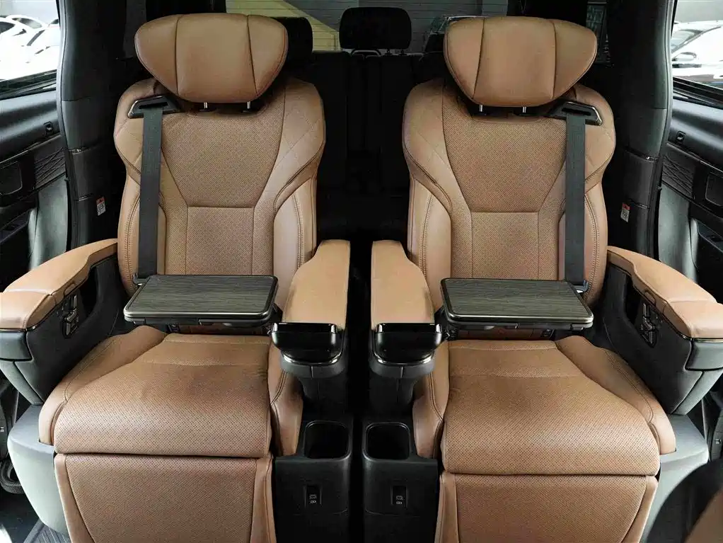 Toyota Alphard 2025 — фото 14