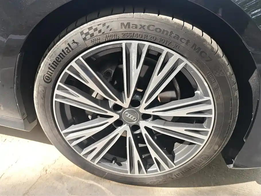 Audi A6L 2021