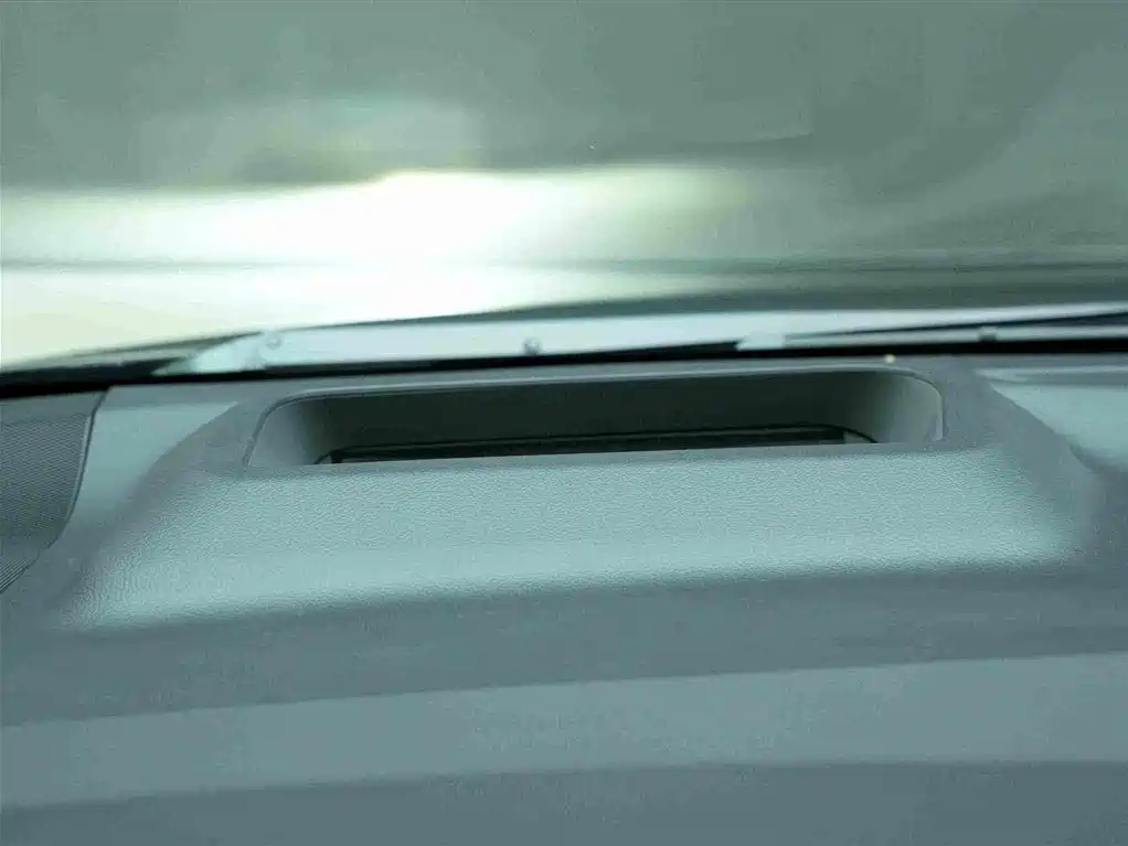 Toyota Alphard 2025 — фото 18