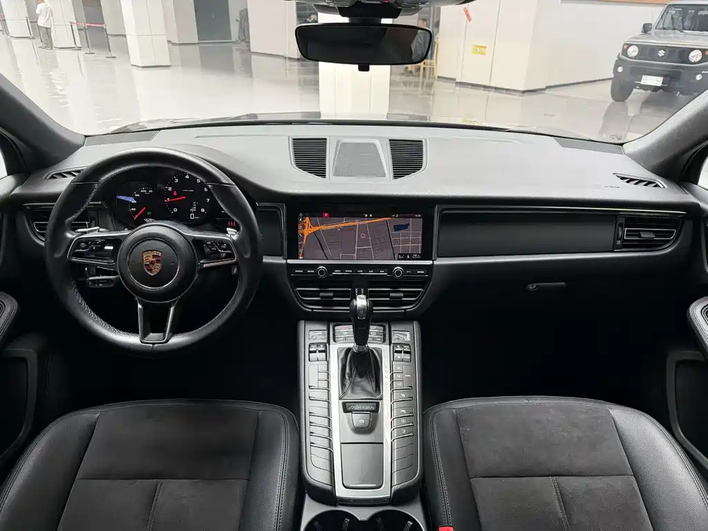 Porsche Macan 2020 — фото 7