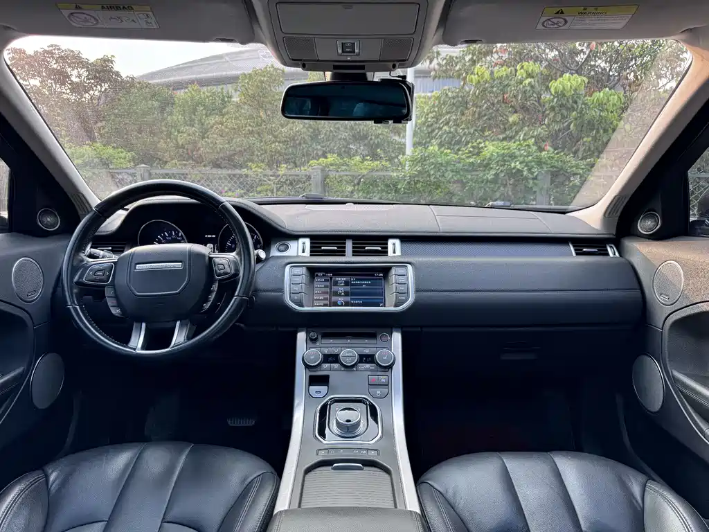 Land Rover Evoque 2015 — фото 8