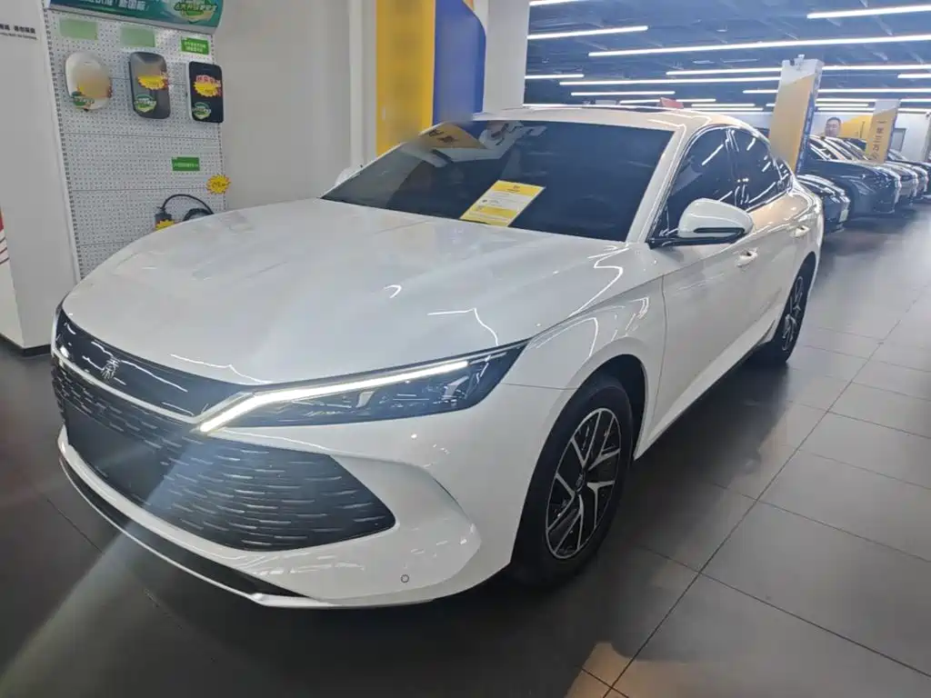 BYD Qin L 2025 — фото 1