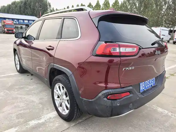 Jeep Cherokee 2017