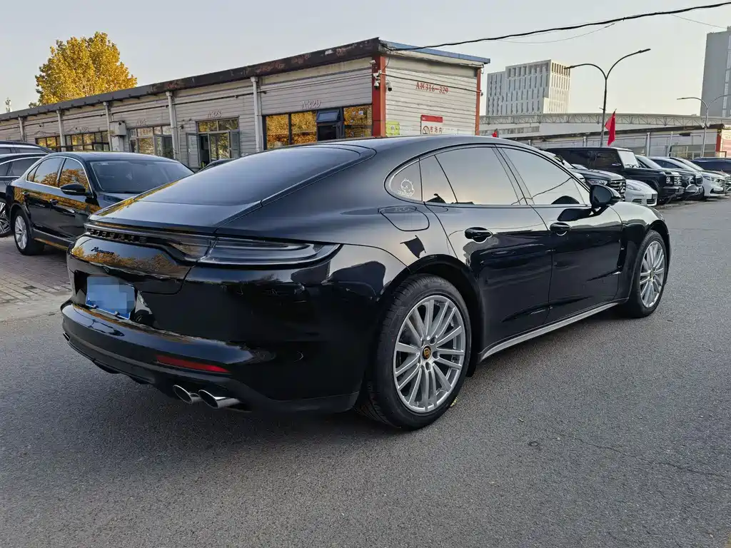 Porsche Panamera 2023 — фото 13