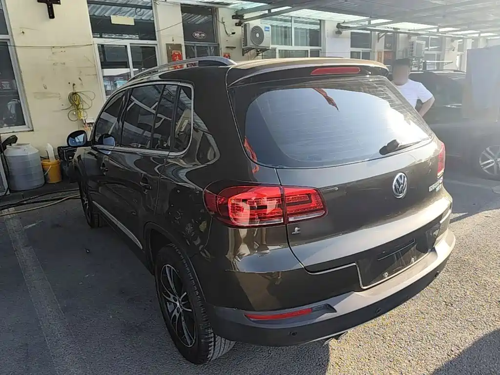 Volkswagen Tiguan 2016 — фото 5