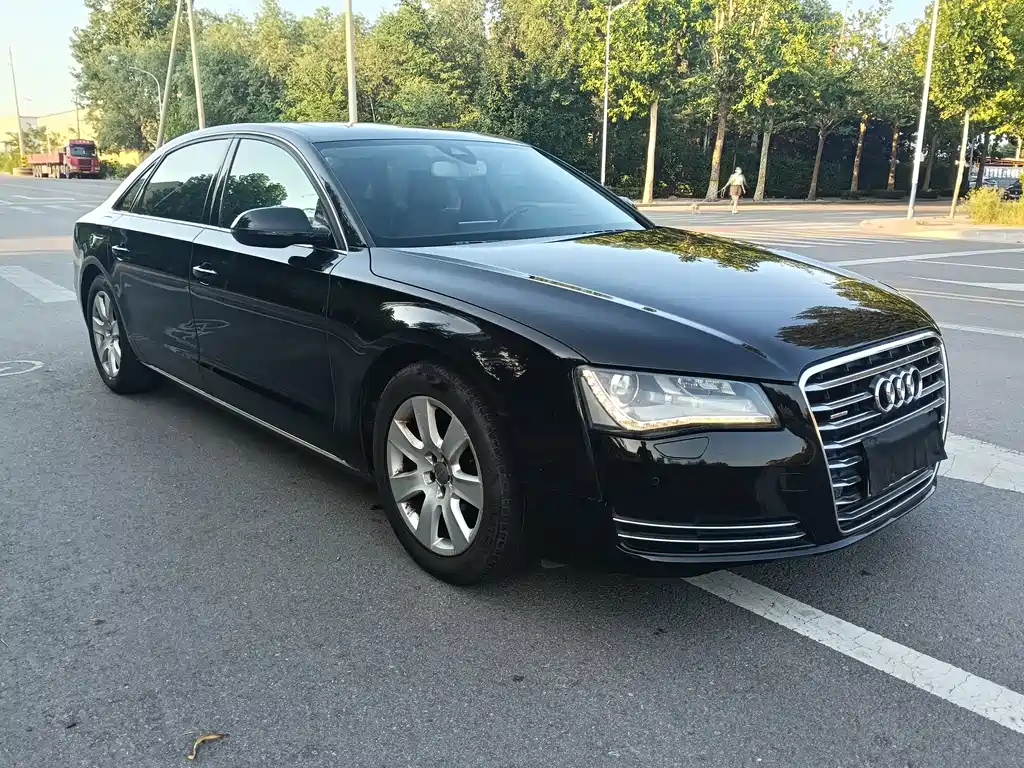 Audi A8 2011