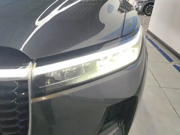 Li Auto ONE 2021