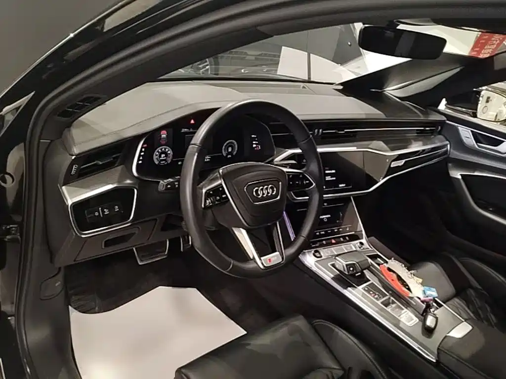Audi A6L 2025 — фото 11