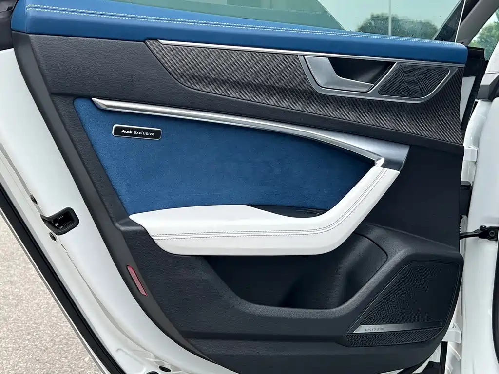 Audi S7 2022 — фото 12