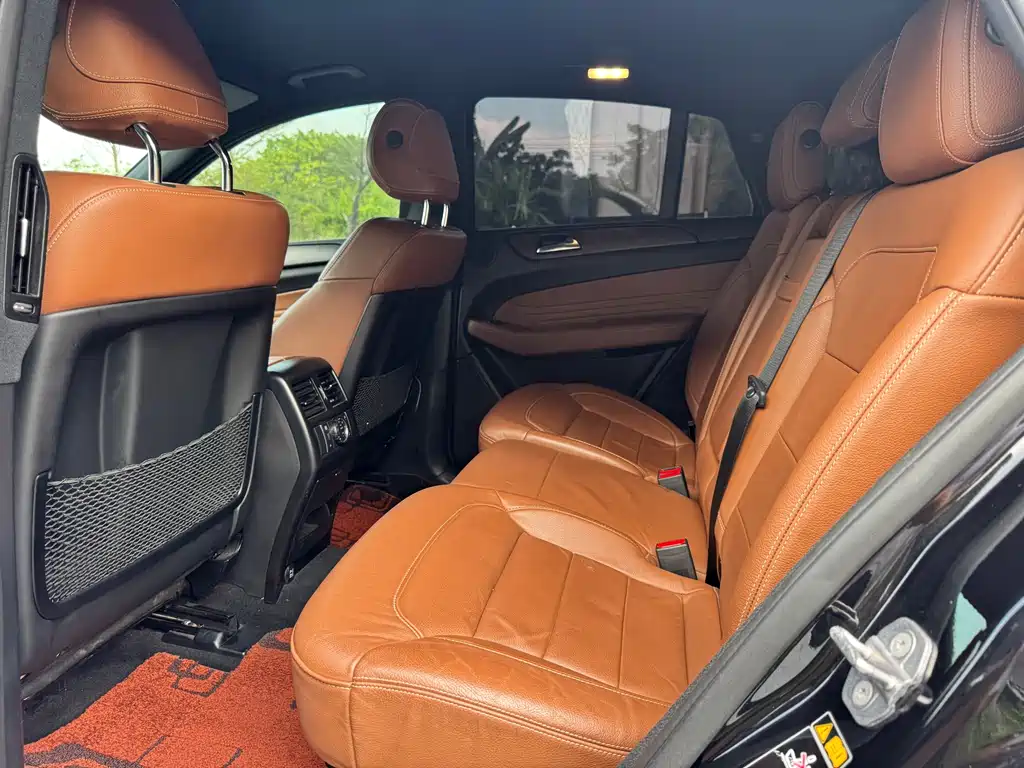 Mercedes-Benz GLE Coupe AMG 2019 — фото 14