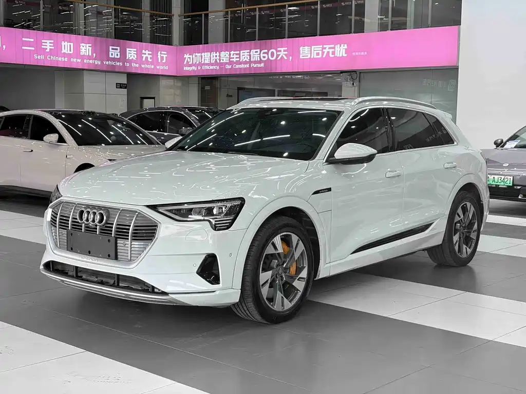 Audi e-tron 2021