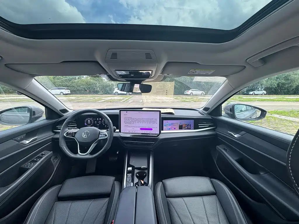 Volkswagen Passat 2025