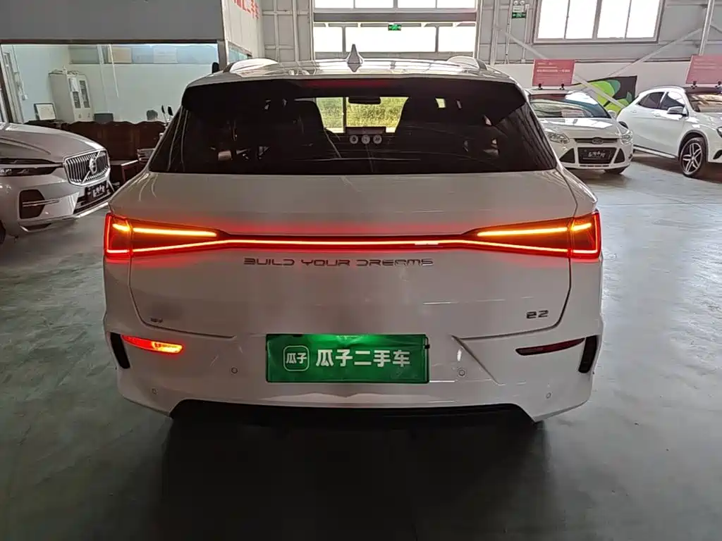 BYD e2 2024