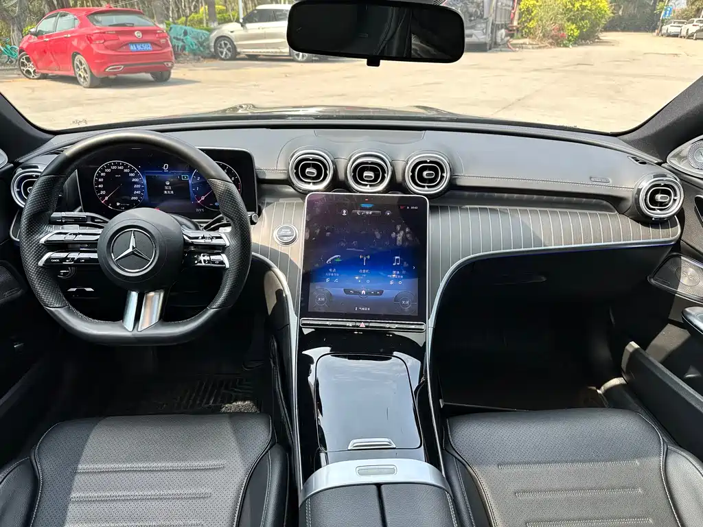 Mercedes-Benz C-Class 2022 — фото 6