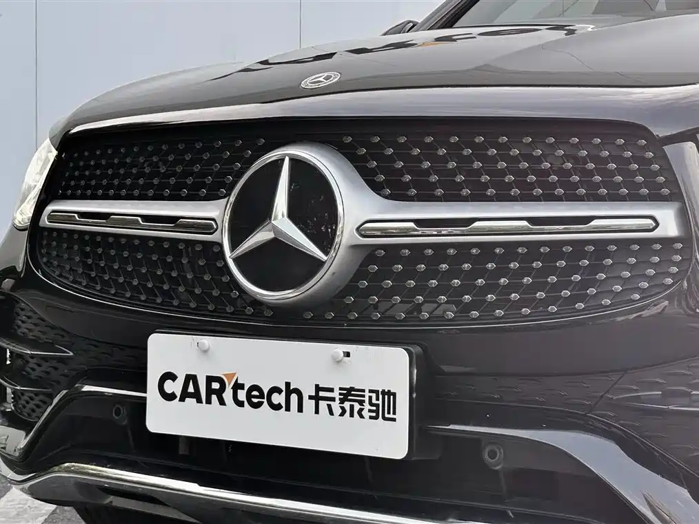 Mercedes-Benz GLC 2021 — фото 11