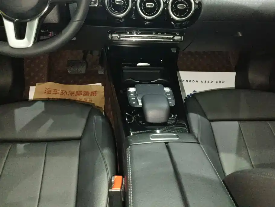 Mercedes-Benz A-Class 2020 — фото 16